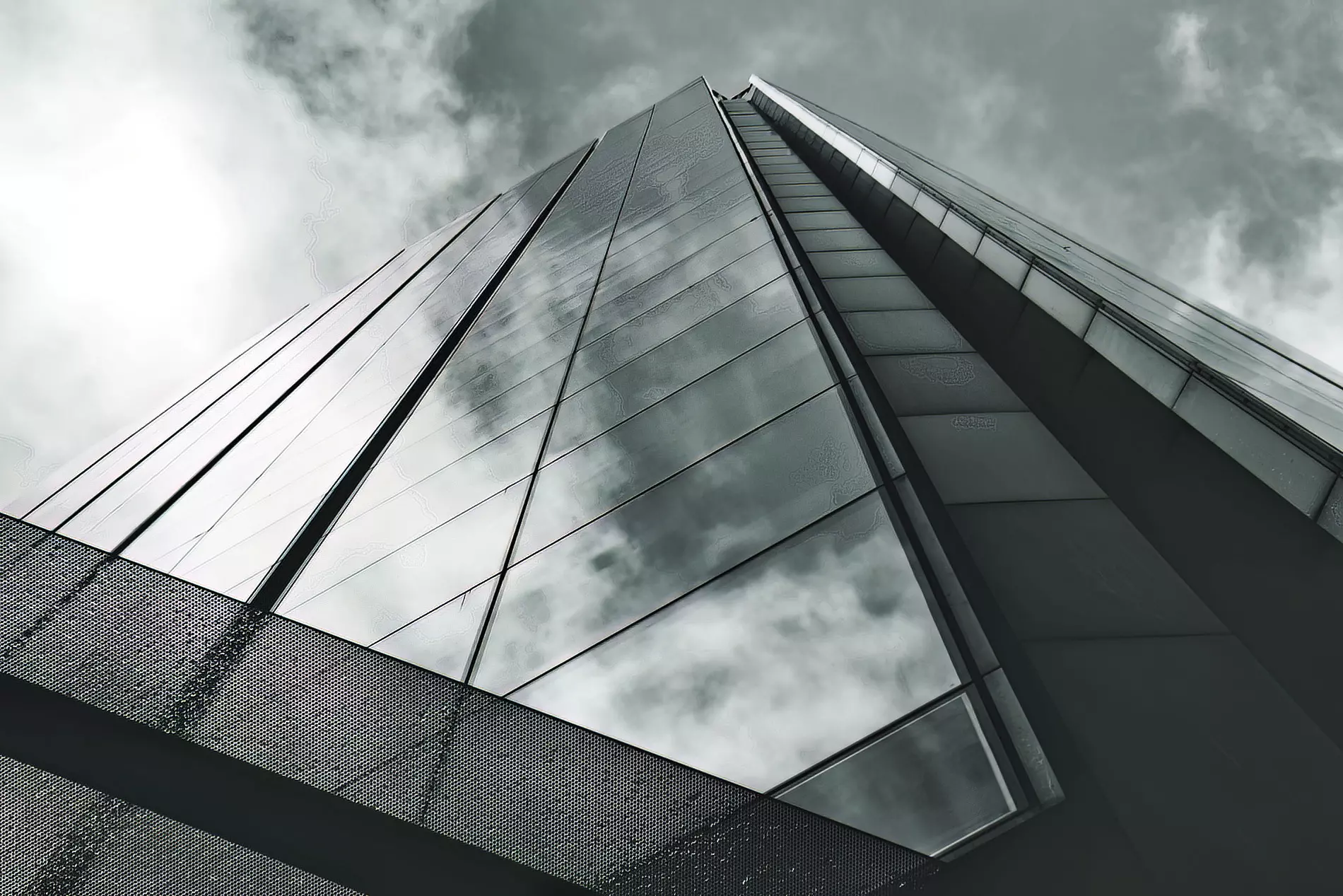 dekoratives Bild mit moderner Architektur