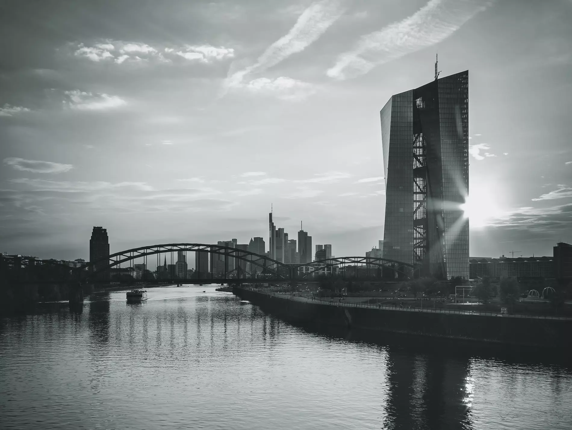 dekoratives Bild mit moderner Architektur